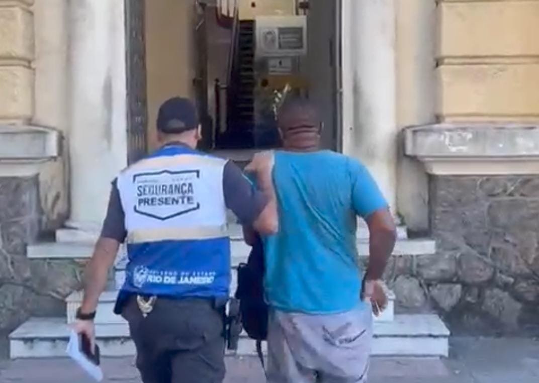 Polícia prende acusado de ameaçar e agredir ex-companheira em Niterói