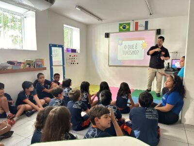 Estudantes descobrem potencial turístico de Niterói