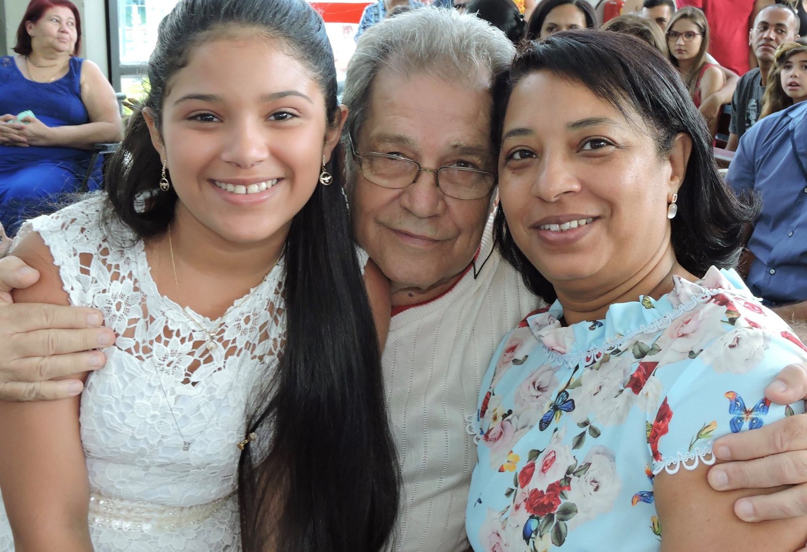 Clara Sophia, Watson e Elisângela
