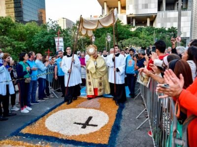 Rio estende manto de fé a Corpus Christi | Tomaz Silva/Agência Brasil