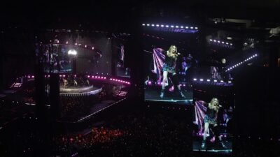 Público supera expectativa em show de Madonna, em Copacabana