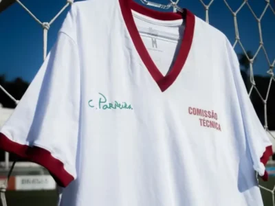 Fluminense lança camisa retrô em homenagem a Parreira