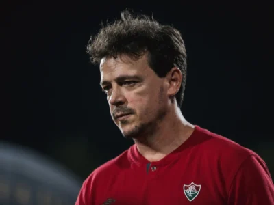 Fluminense anuncia saída de Fernando Diniz