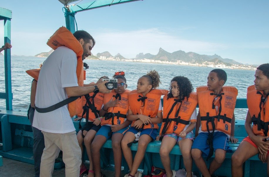 Estudantes embarcam em jornada ambiental, em Niterói