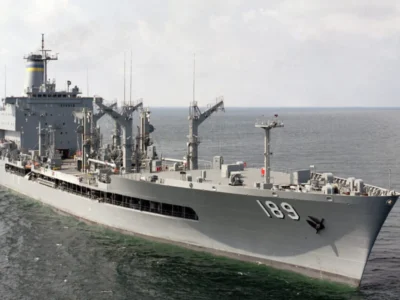 Marinha entrega doações no Rio Grande do Sul