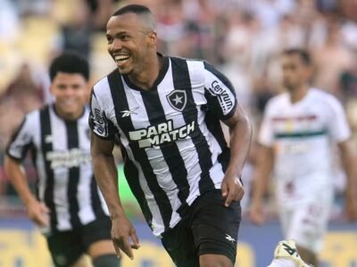 Corinthians x Botafogo: Informações, escalações, onde assistir