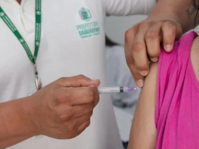 Vacinação nas escolas pode se tornar lei