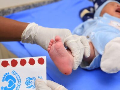Bebê saudável: Faça o teste do pezinho em Niterói