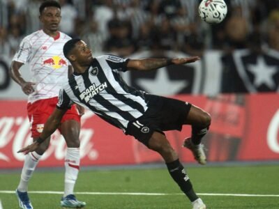 Botafogo busca recuperação contra o Bragantino para subir na tabela