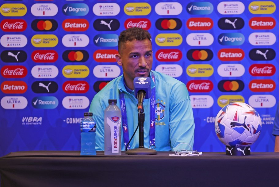 Lateral Danilo, capitão do Brasil, que nesta segunda enfrenta a Costa Rica pela Copa América | Rafael Ribeiro/CBF