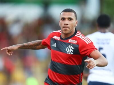 Flamengo acerta empréstimo de promessa para Portugal
