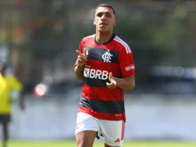 Flamengo empresta atacante para clube de Portugal