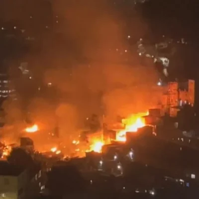 Incêndio devasta favela em São Paulo - Vídeo
