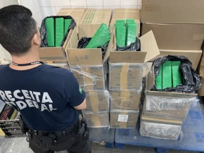 Operação policial apreende 270 kg de maconha no Caju