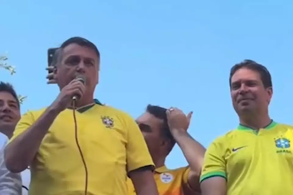 Pré-campanha de Ramagem tem presença e discurso de Bolsonaro