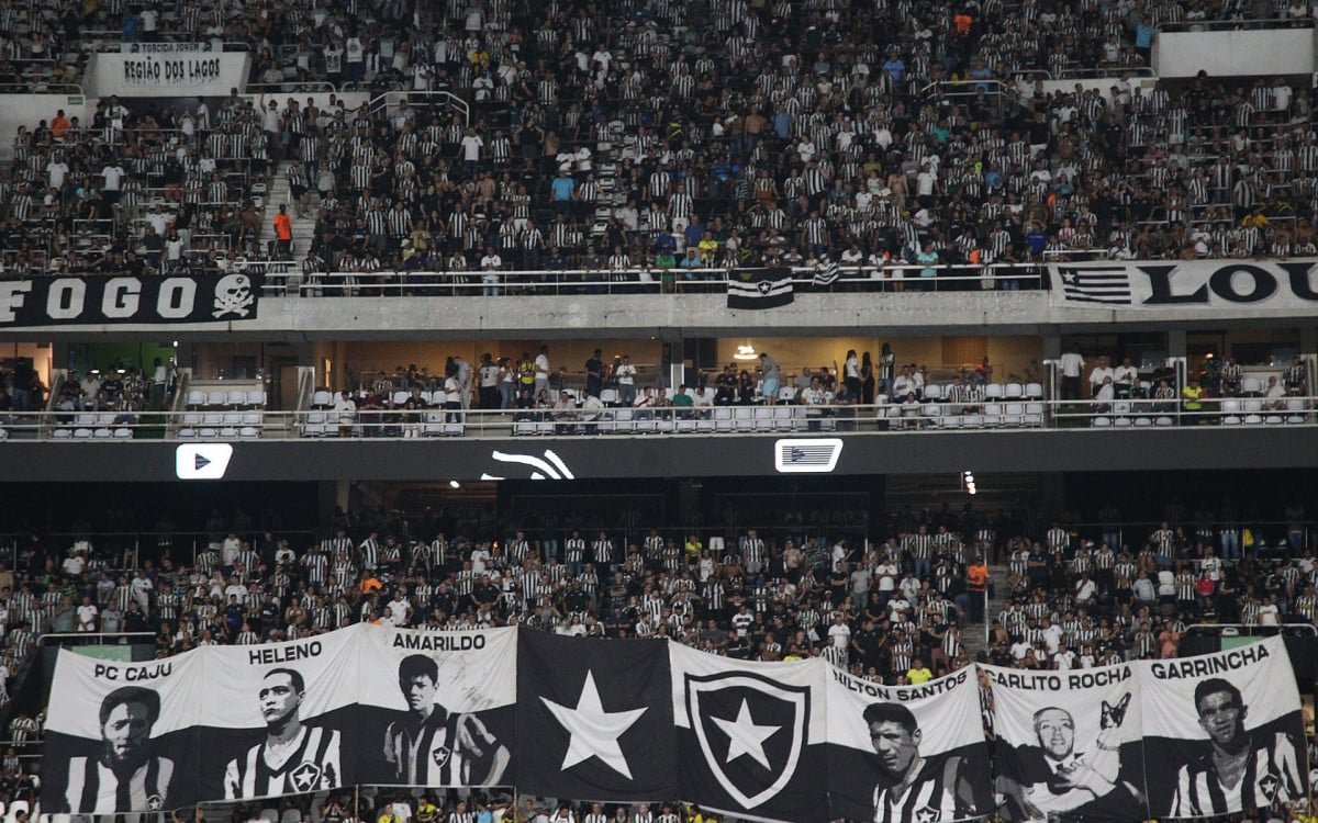 Botafogo e Palmeiras tem ingressos esgotados pelo Brasileirão