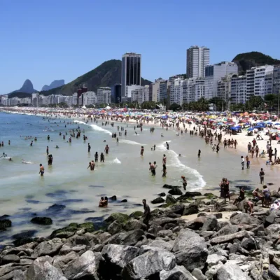 Copacabana 132 anos: Festa na praia neste domingo