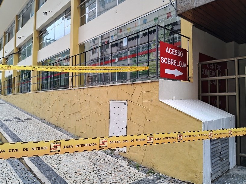 Centro Comercial que desabou em Icaraí reabre após 10 dias 