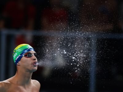 Guilherme Costa em 5º nos 400m livre em Paris 2024