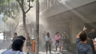 Incêndio assusta clientes e mobiliza bombeiros em Copacabana