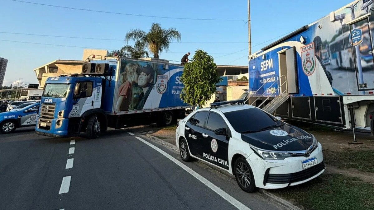 Megaoperação na Zona Oeste combate o tráfico e facções do Rio