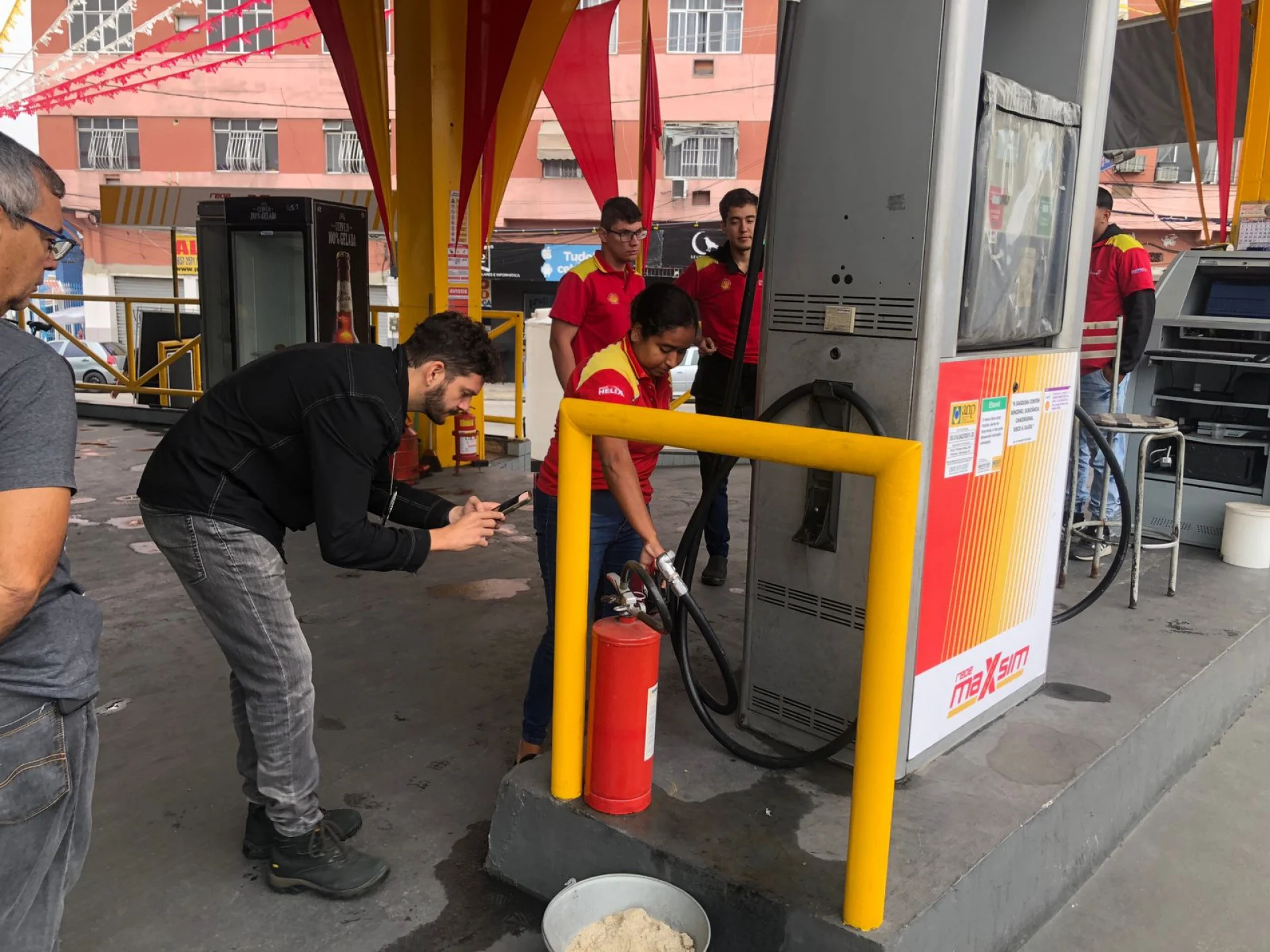 São Gonçalo: Posto de gasolina é autuado por fraude