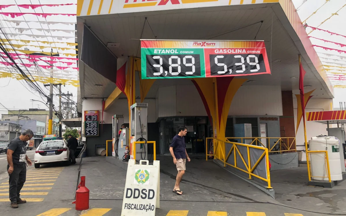 São Gonçalo: Posto de gasolina é autuado por fraude