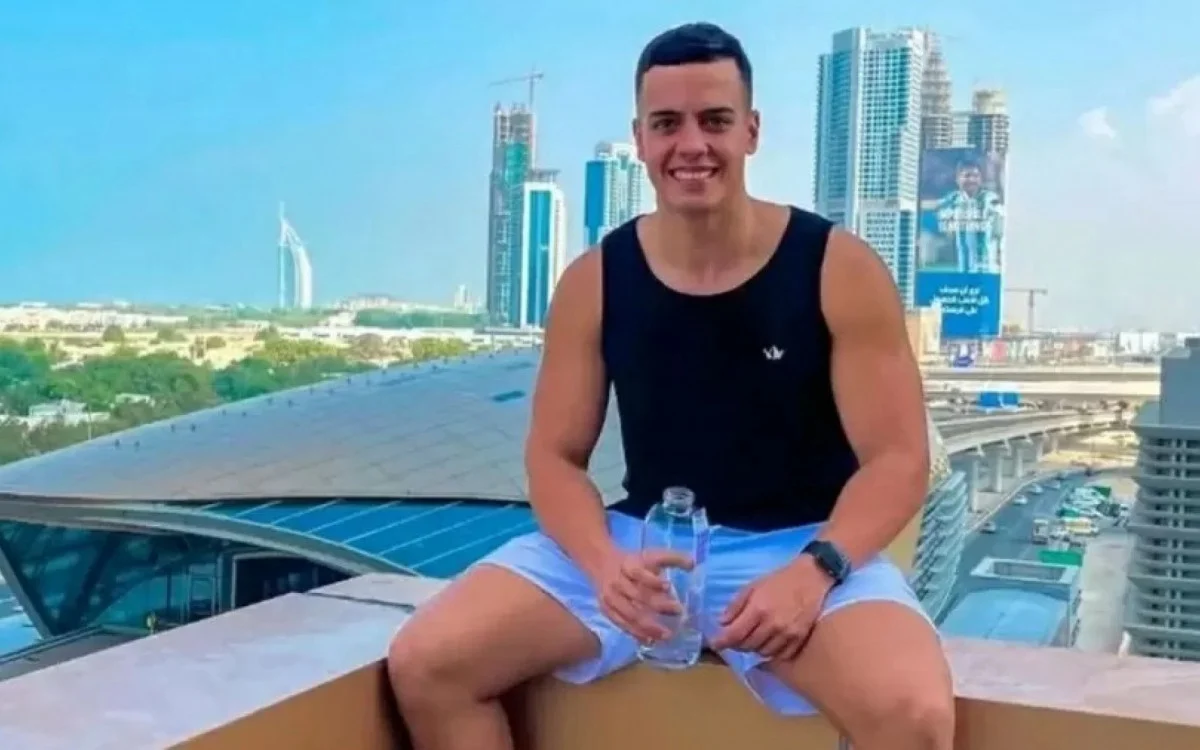 Viúva pede ajuda para encontrar influencer foragido