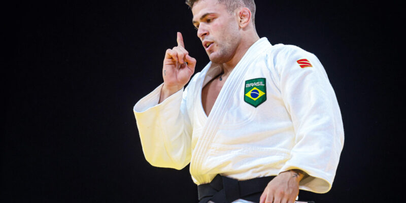 Brasil garante medalha no Judô com Willian Lima | Wander Roberto/COB