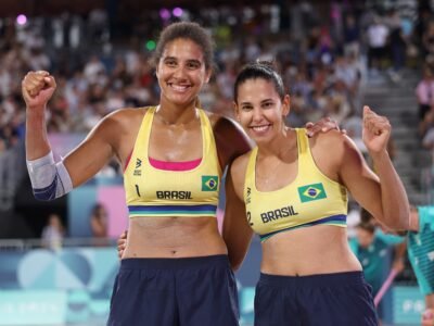 Ana Patrícia e Duda estão na semi-final do vôlei de praia em Paris