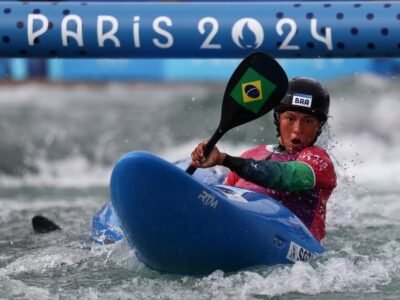 Caiaque cross: Ana Sátila vence repescagem e avança em Paris