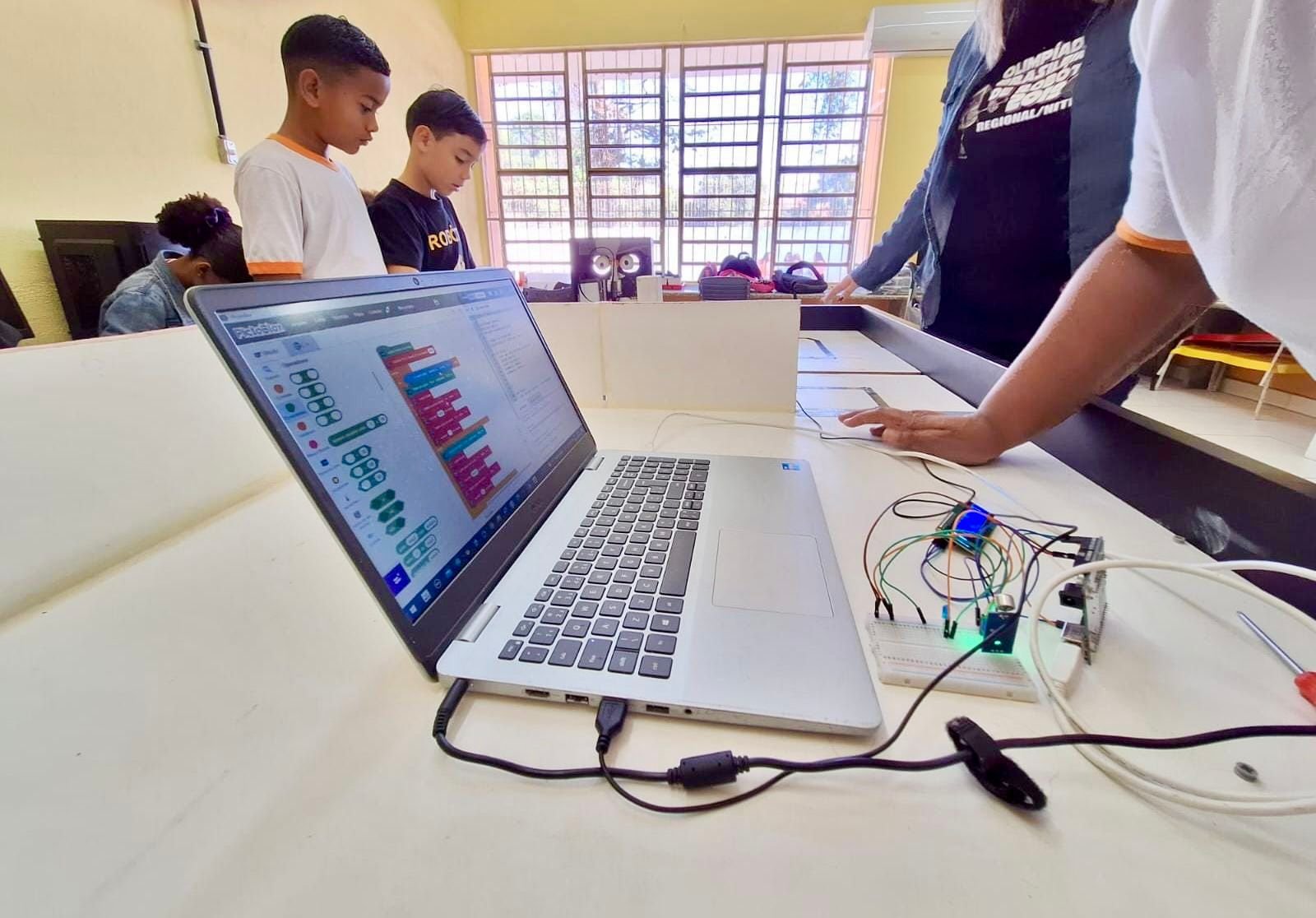 Escola Municipal de Niterói vai à Mostra Nacional