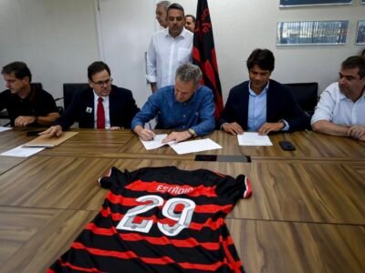 Flamengo assina contrato para comprar o Gasômetro