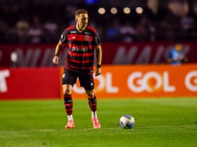 Flamengo perde para o São Paulo e sai da liderança do Brasileirão