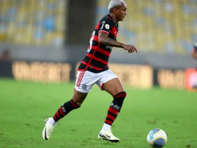 Flamengo quer Wesley na Libertadores e trava negociação