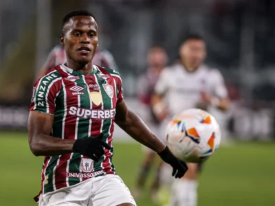 Fluminense recusa nova proposta por Jhon Arias