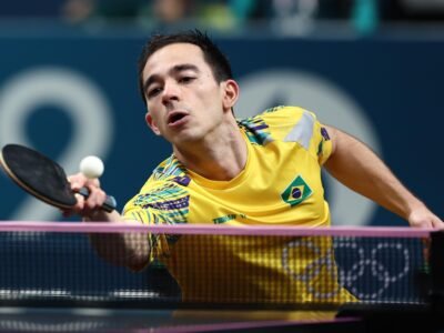 Hugo Calderano perde na semi e vai disputar o bronze