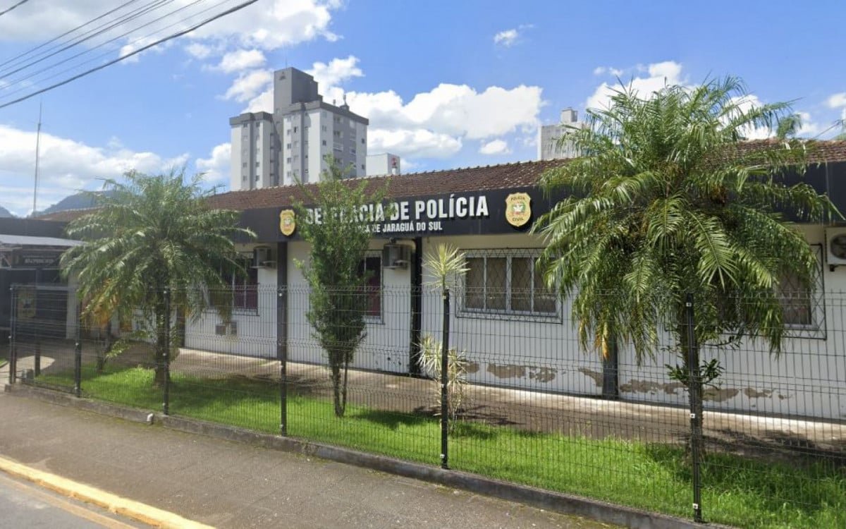 Médica é presa suspeita de atirar no ex-marido