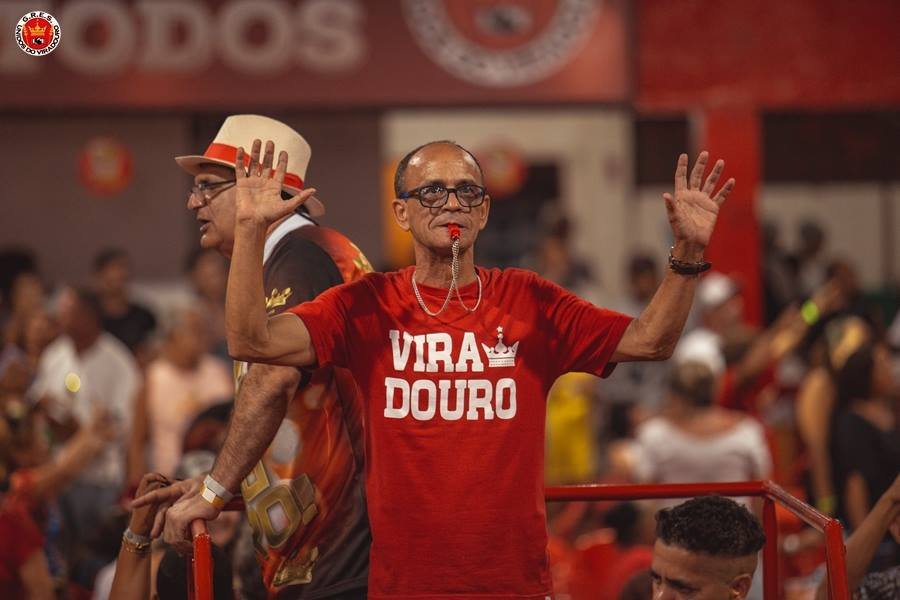 Mestre Ciça fica na Viradouro após dizer que ia sair