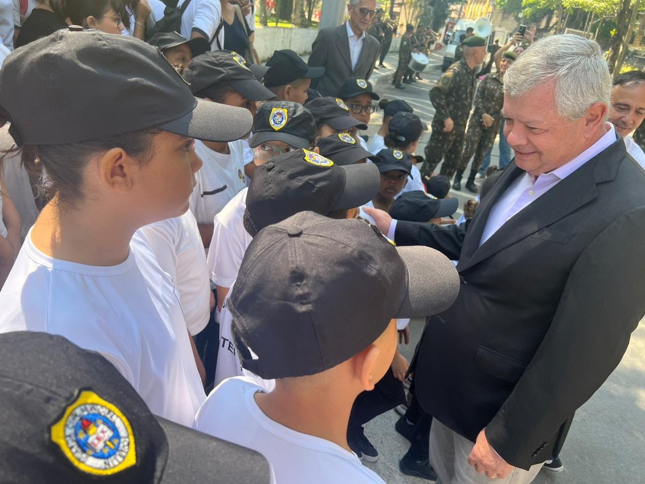 Niterói celebra o Dia do Soldado