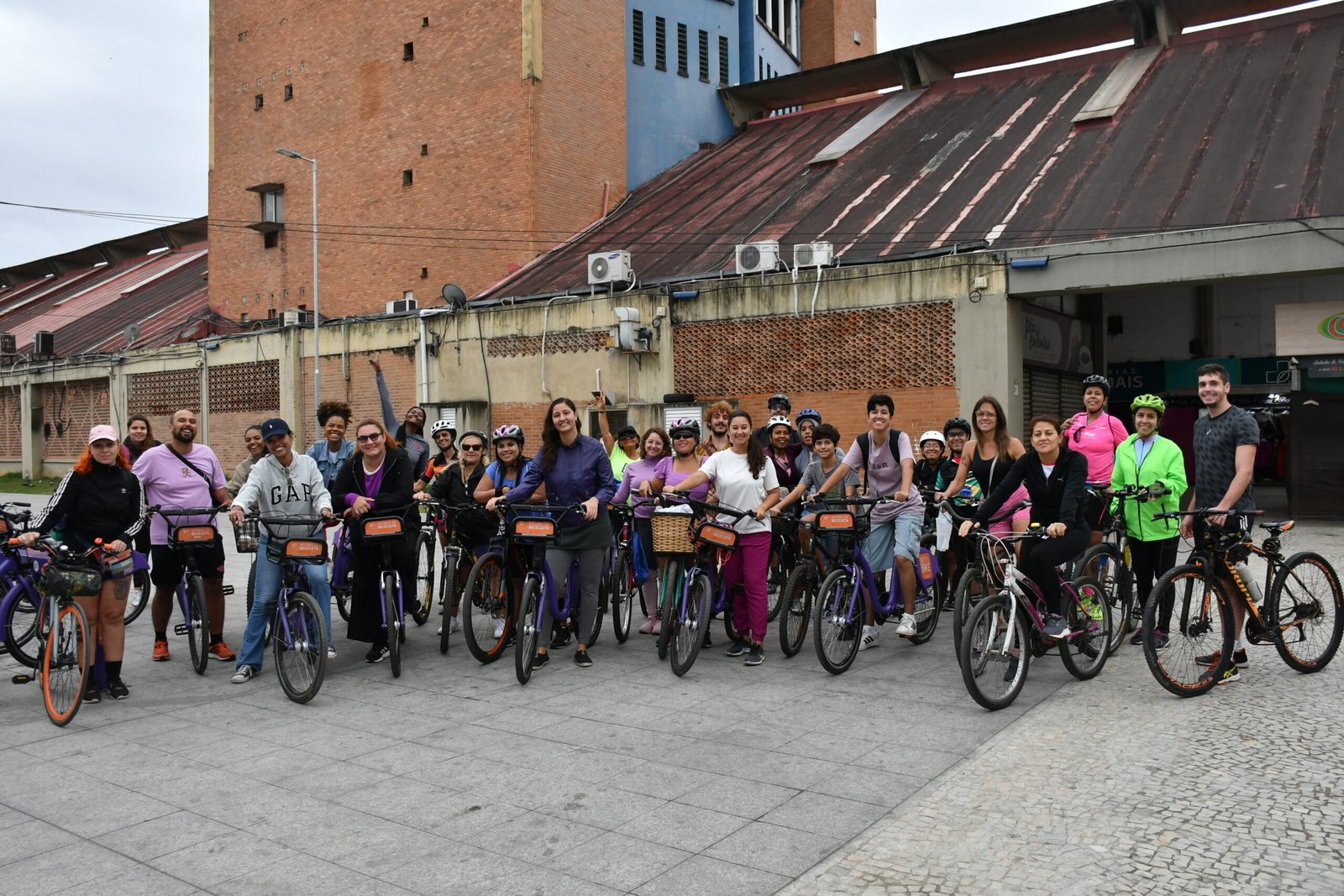 Pedalada Lilás: Niterói pedala por mais respeito às mulheres