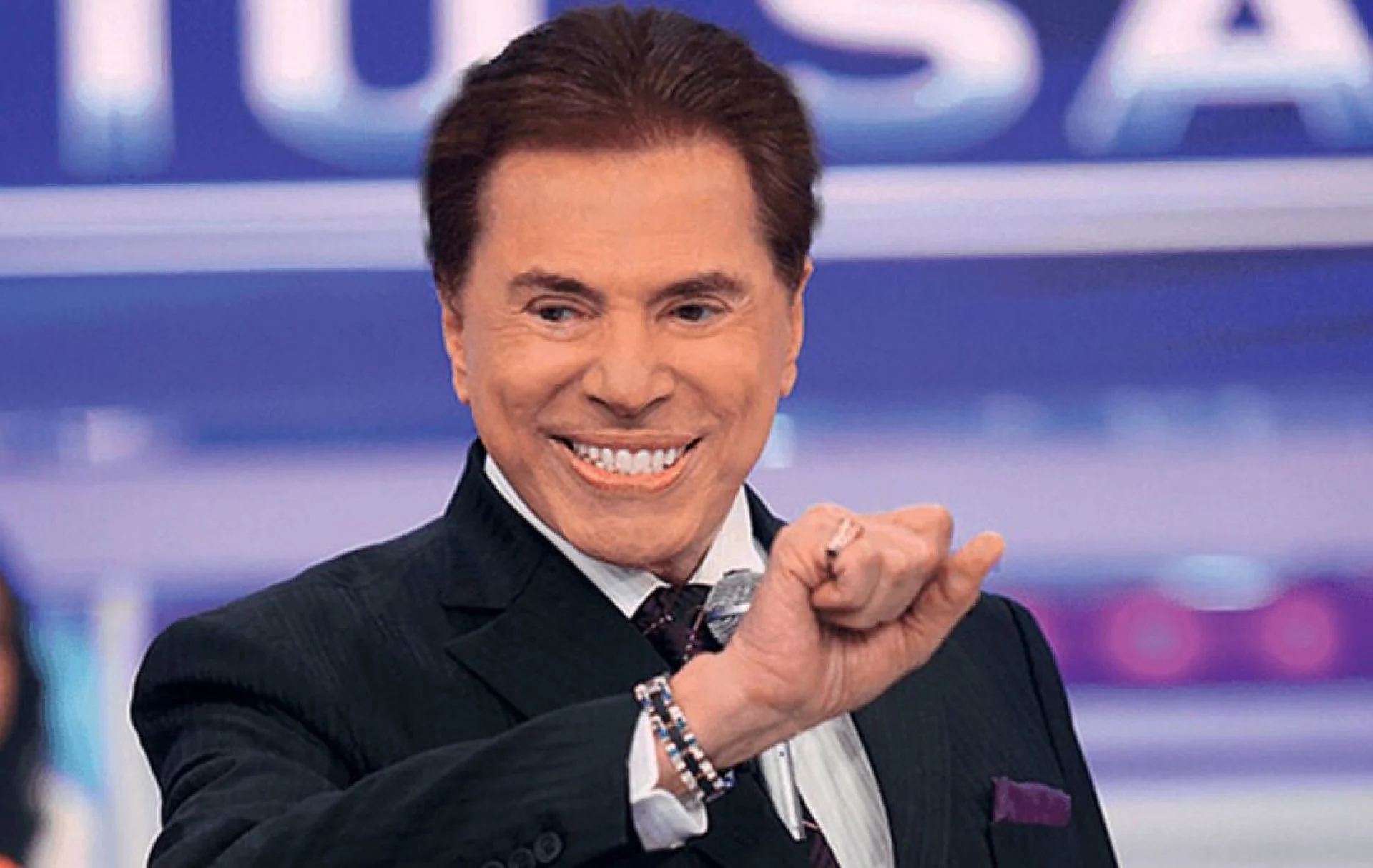 Silvio Santos morre aos 93 anos