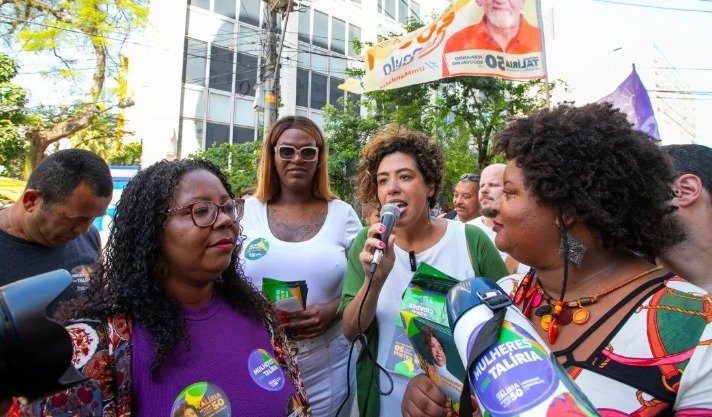 Talíria Petrone discursa na largada de sua campanha | Reprodução