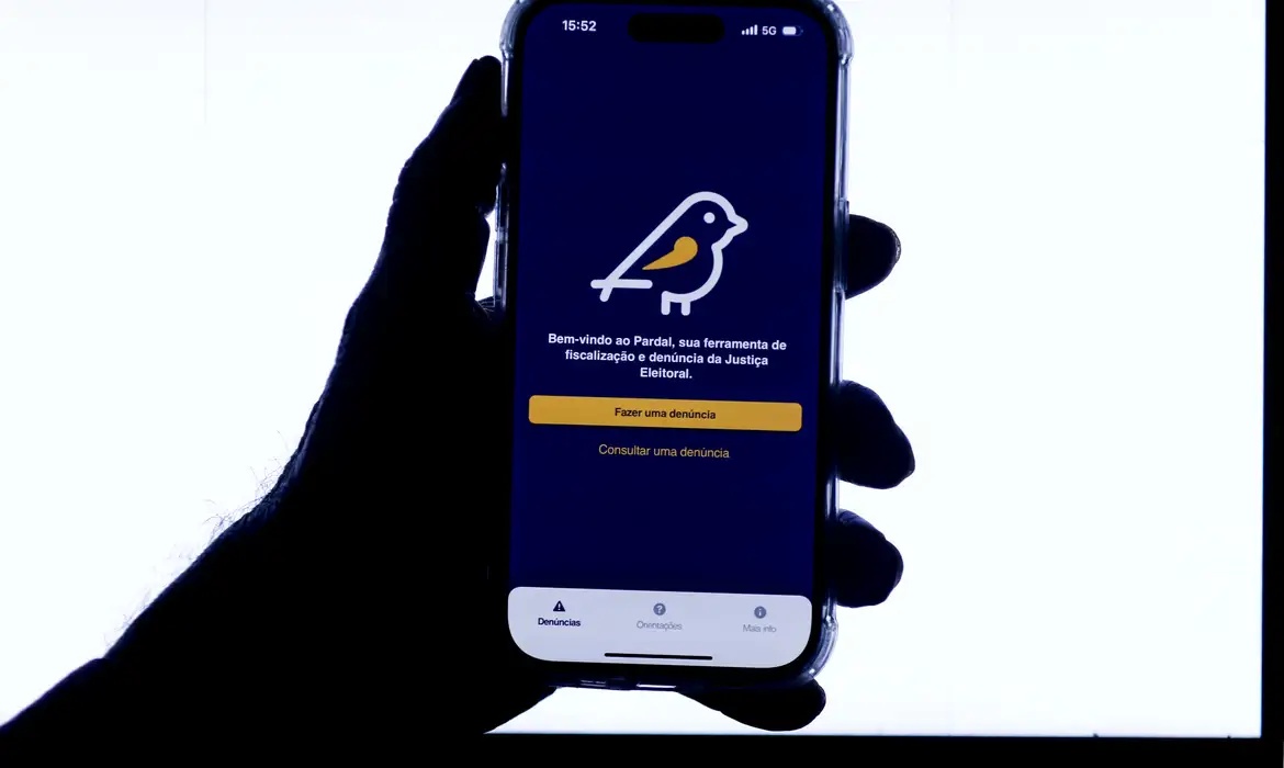 TRE-RJ anuncia atualização de aplicativo para denúncias eleitorais