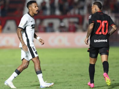 Botafogo: Tchê Tchê enfrenta julgamento por expulsão no Brasileirão