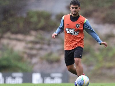 Botafogo anuncia não tem mais planos para El Arouch