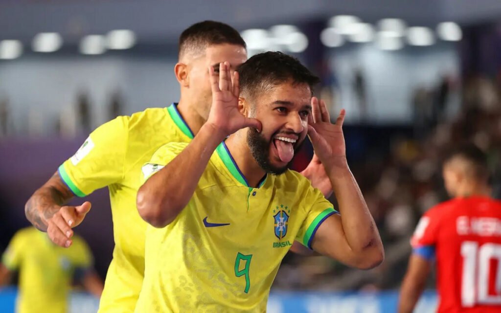 Brasil vence Marrocos e avança na Copa do Mundo de Futsal