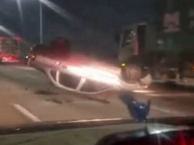 Capotamento na Ponte Rio-Niterói causa lentidão - Vídeo