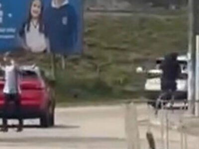 Criminosos armados rendem motorista na Baixada - Vídeo