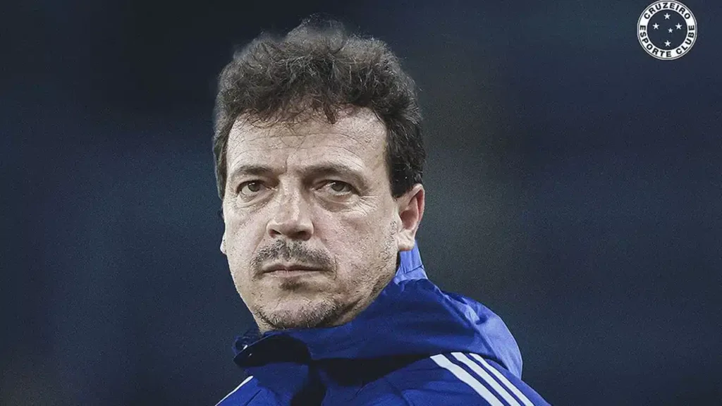 Cruzeiro apresenta Fernando Diniz como novo técnico
